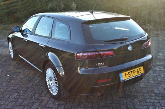 Alfa Romeo 159 Sportwagon - 1.9 JTD Q-Tronic Distinctive - 1