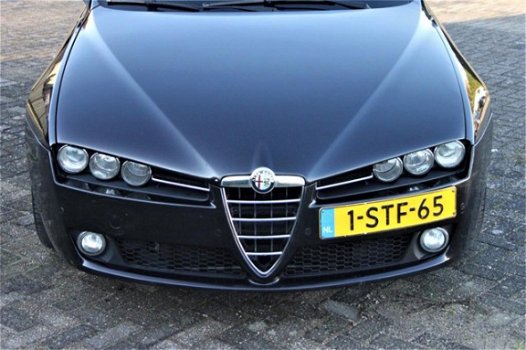 Alfa Romeo 159 Sportwagon - 1.9 JTD Q-Tronic Distinctive - 1