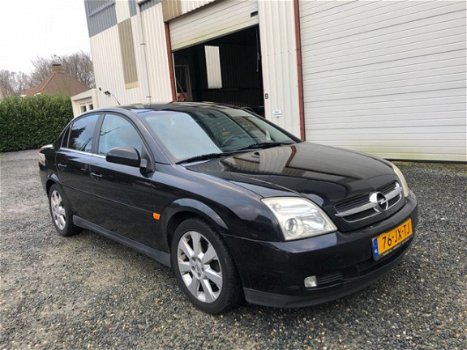 Opel Vectra - 2.2-16V Comfort APK LEER - 1