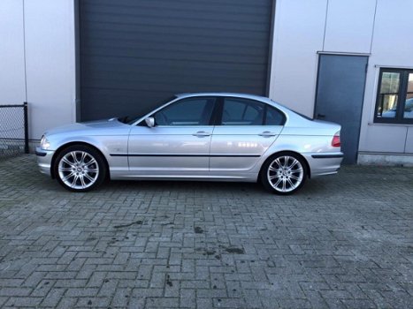 BMW 3-serie - 328i Executive - 1