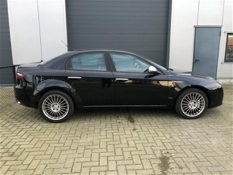 Alfa Romeo 159 - 3.2 JTS Q4 Distinctive - 1