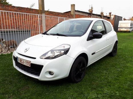 Renault clio 20th anniversary edition goede staat. 1ste eigenaar - 1