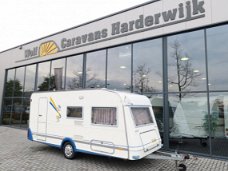 KNAUS BLUE LINE 450 +VOORTENT