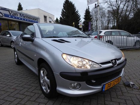 Peugeot 206 CC - 1.6 16V 110dKM|Nieuwstaat|Windscherm|Stoelverwarming - 1