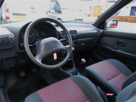 Toyota Starlet - 1.3 XLi STUURBEKRACHTIGING/ELEKTRISCHE-RAMEN/CENTRALE-DEUR-VERGRENDELING - 1