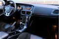 Volvo V40 - 2.0 D2 R-Design Xenon/Navi/Led-Alcantara/Enz - 1 - Thumbnail