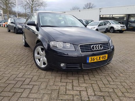 Audi A3 - 2.0 TDI Ambition - 1