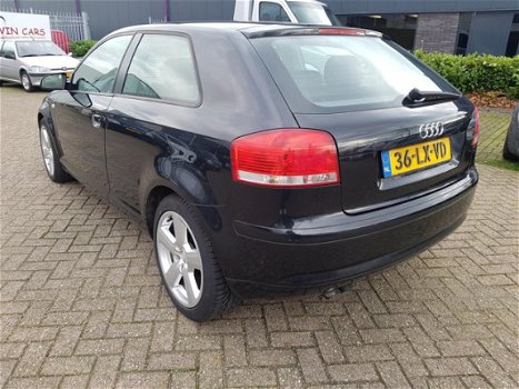 Audi A3 - 2.0 TDI Ambition - 1