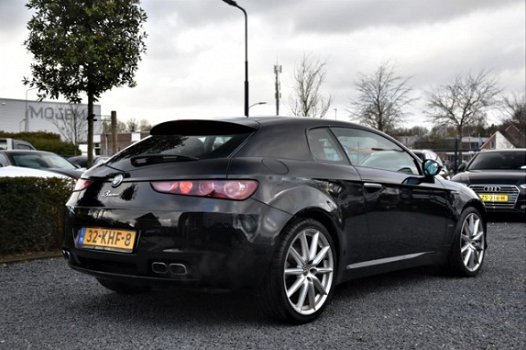 Alfa Romeo Brera - 2.2 JTS 185 PK Xenon Clima 19'' - 1