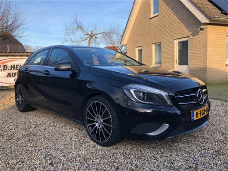 Mercedes-Benz A-klasse - 180 Ambition Navigatie & Xenon - 1