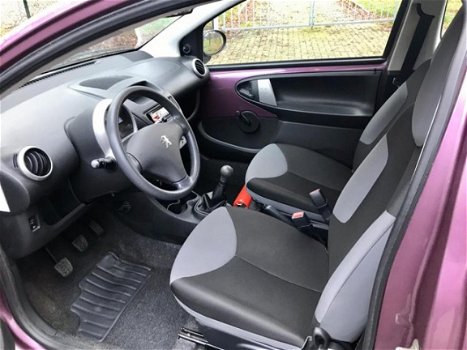 Peugeot 107 - 1.0 Access 86000 km . nieuwe apk - 1