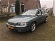 Volvo V70 - 2.4 Comfort Line Automaat Clima - 1 - Thumbnail