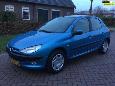 Peugeot 206 - 1.4 Gentry 5 deurs & airco - 1