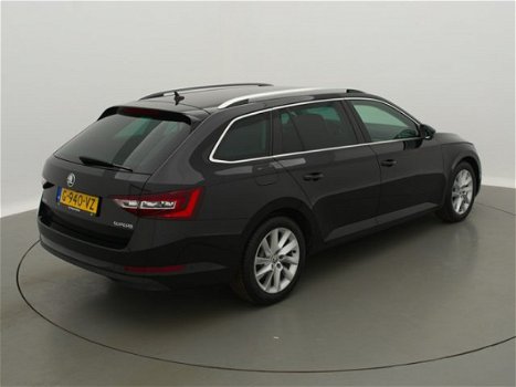 Skoda Superb Combi - 1.6TDI 110PK Style Bussines(NAVI/TREKHAAK/CAMERA) - 1