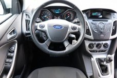 Ford Focus - 126pk Edition (Airco/LMV/T.haak)