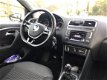 Volkswagen Polo - 1.2 TSI Highline Airco, Cruise, 16'' Lichtm. velg - 1 - Thumbnail