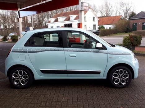 Renault Twingo - SCe 75 Collection | Striping 