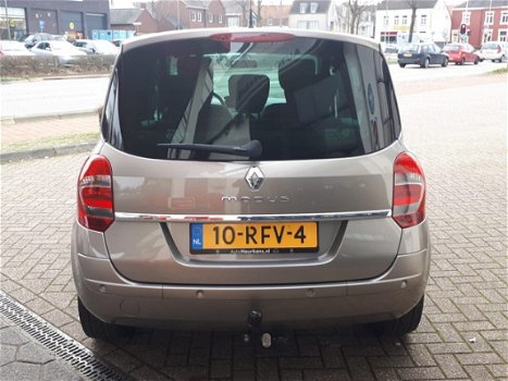 Renault Grand Modus - 1.2 TCE 100 Exception | climate control | parkeersensors | trekhaak | Zeer com - 1