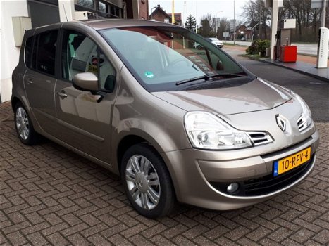 Renault Grand Modus - 1.2 TCE 100 Exception | climate control | parkeersensors | trekhaak | Zeer com - 1