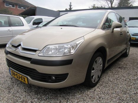 Citroën C4 - 1.4-16V Ligne Prestige - 1