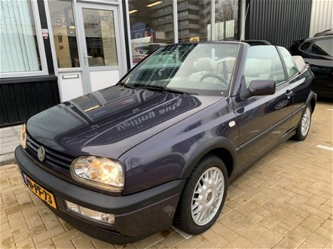 Volkswagen Golf Cabriolet - 2.0 Avantgarde super leuke staat - 1