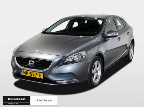 Volvo V40 - 2.0 D2 Kinetic - 1