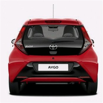 Toyota Aygo - 5-deurs 1.0 VVT-i x-play 5jaar garantie 5 jaar gratis onderhoud - 1