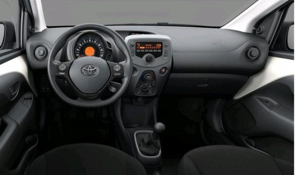 Toyota Aygo - 5-deurs 1.0 VVT-i x-fun 5jaar garantie 5 jaar gratis onderhoud - 1