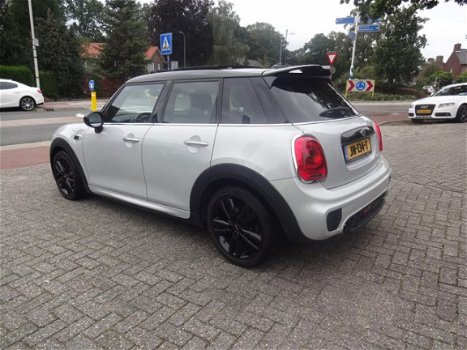 Mini Mini Cooper - D 1.5 Serious Business JCW edition Panoramadak - 1