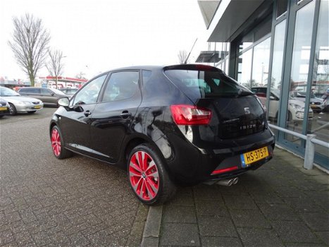 Seat Ibiza - 1.0 EcoTSI 95pk FR | Navigatie | 17 Inch | LED | Stoelverwarming | Parkeersensoren - 1