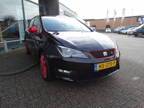 Seat Ibiza - 1.0 EcoTSI 95pk FR | Navigatie | 17 Inch | LED | Stoelverwarming | Parkeersensoren - 1