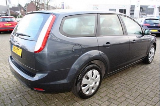 Ford Focus - 1.6 TREND RIJKLAAR INCL 6 MND BOVAG - 1