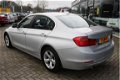 BMW 3-serie - 320 i EDITION EXECUTIVE RIJKLAAR INCL 6 MND BOVAG - 1 - Thumbnail