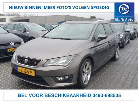 Seat Leon ST - 1.4 EcoTSI FR Connect NL Auto 1e Eigenaar Navigatie Panorama dak Climate Control Blue - 1