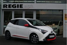 Toyota Aygo - 1.0 VVT-i x-play Navi Carplay Camera