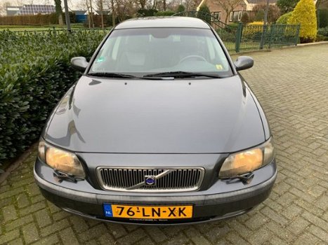 Volvo V70 - 2.4 D5 Geartronic Edition II - 1