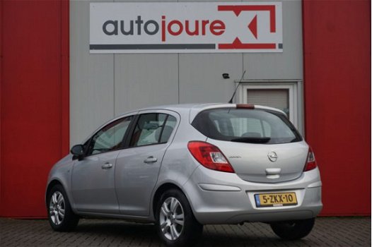 Opel Corsa - 1.2-16V Design Edition / 5 deurs / dealeronderhouden - 1