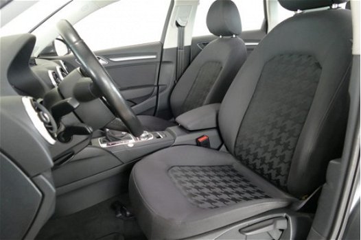 Audi A3 Sportback - 1.4 e-tron PHEV 150 PK Attraction Pro Line plus CLIMA / CRUISE / LMV / PDC / NAV - 1