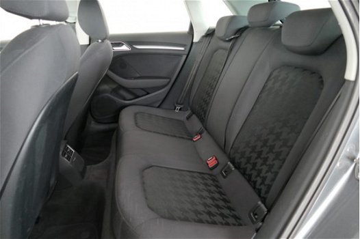 Audi A3 Sportback - 1.4 e-tron PHEV 150 PK Attraction Pro Line plus CLIMA / CRUISE / LMV / PDC / NAV - 1