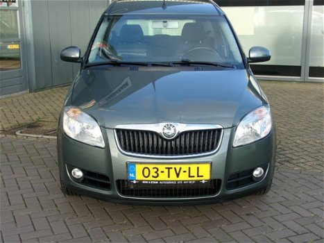 Skoda Roomster - 1.4 16V Style - 1