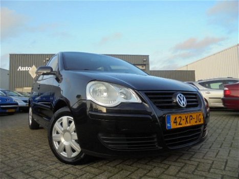 Volkswagen Polo - 1.4-16V Optive Airco. Elek. Pakket. 5-Deurs. APK 08-2020 - 1