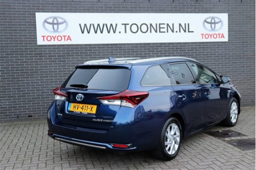 Toyota Auris Touring Sports - 1.8 Hybrid Lease pro Rijklaarprijs Navigatie-LED-Parkeersensoren voor/ - 1