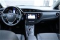 Toyota Auris Touring Sports - 1.8 Hybrid Lease pro Rijklaarprijs Navigatie-LED-Parkeersensoren voor/ - 1 - Thumbnail