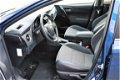 Toyota Auris Touring Sports - 1.8 Hybrid Lease pro Rijklaarprijs Navigatie-LED-Parkeersensoren voor/ - 1 - Thumbnail