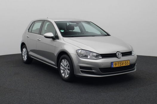 Volkswagen Golf - 1.2 TSI 105PK COMFORTLINE AUTOMAAT navi pdc - 1