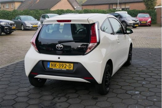 Toyota Aygo - 1.0 VVT-I X-NOW *Airco//Lm - 1