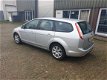 Ford Focus Wagon - 1.6 TDCI VOOR HANDEL OF EXPORT - 1 - Thumbnail