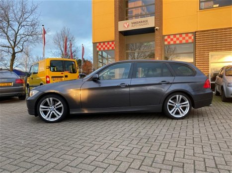 BMW 3-serie Touring - 318d Business Line |Nette en goed rijdende auto| - 1