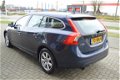 Volvo V60 - 2.0 D3 Momentum bj11 mooie auto - 1 - Thumbnail