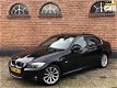 BMW 3-serie - 320i High Executive Automaat Navi M-Sport Pakket - 1 - Thumbnail